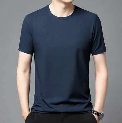 T-Shirt aus strukturiertem Material: Atmungsaktiv und bequem 